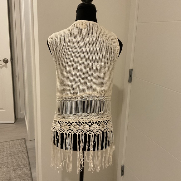 L.A.HEARTS Ivory Retro Open Knit Topper - Picture 3 of 5